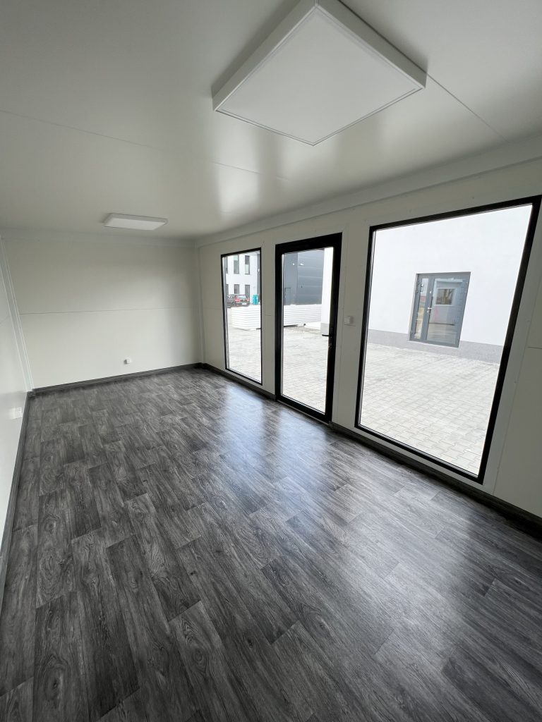 Contenedor de oficina 6m x 3m