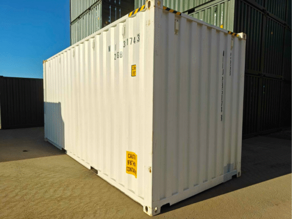 Design sans titre Nuevo contenedor 20′ - 6 metros - MIIU2351743 TALLIN blanco