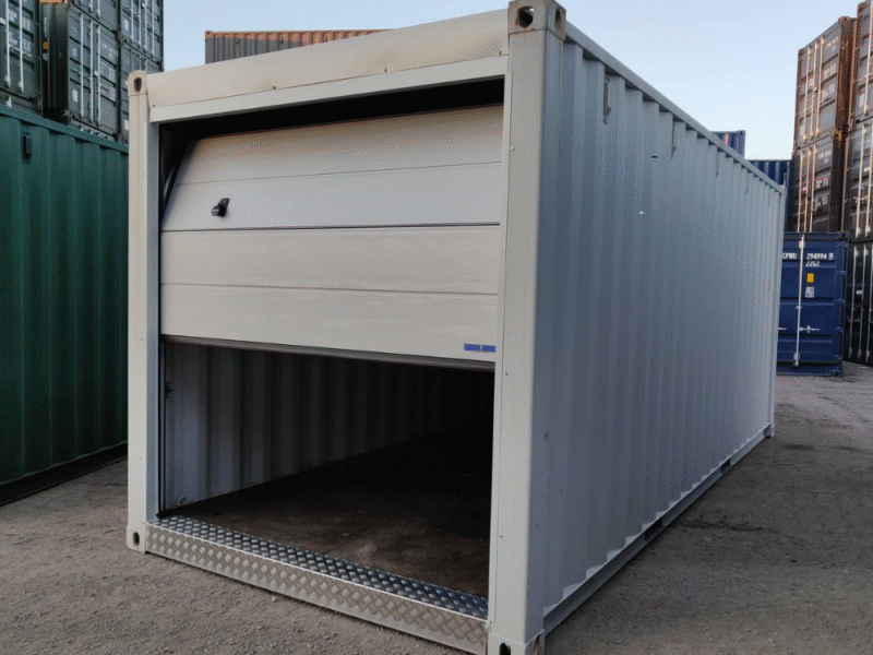 Nuevo contenedor 20′ (6 metros) | 20’DD Con puertas adicionales | MCKU2004798 – TALLINN (con puerta elevable) Gris claro