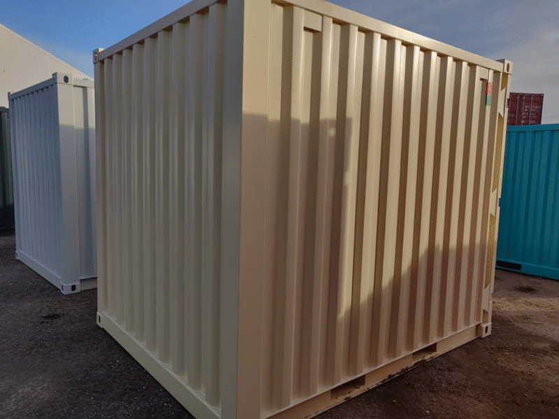 Nuevo contenedor 10′ - 3 metros - MIIU7178891 Marfil RAL1015