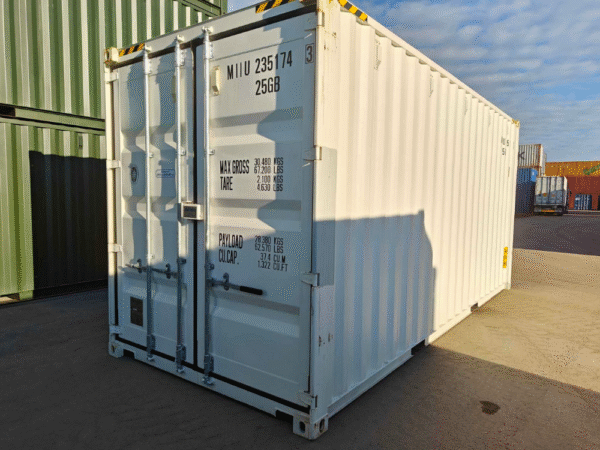 Design sans titre(2) Nuevo contenedor 20′ - 6 metros - MIIU2351743 TALLIN blanco